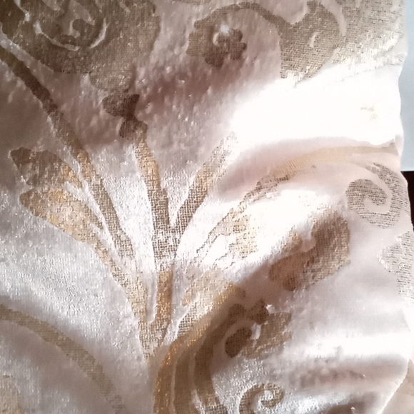 Tree Skirt - Picture 5 of 9